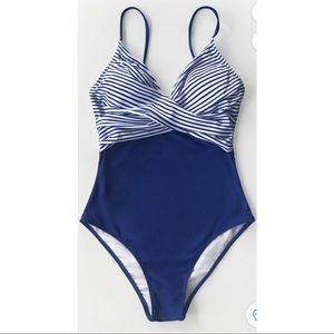 NEW CUPSHE bathing suit (M) - Navy blue one piece